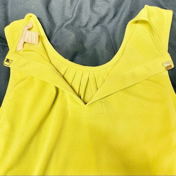 Banana Republic BR Sleeveless Chartreuse Keyhole Back Tank Top Blouse - Picture 8 of 11